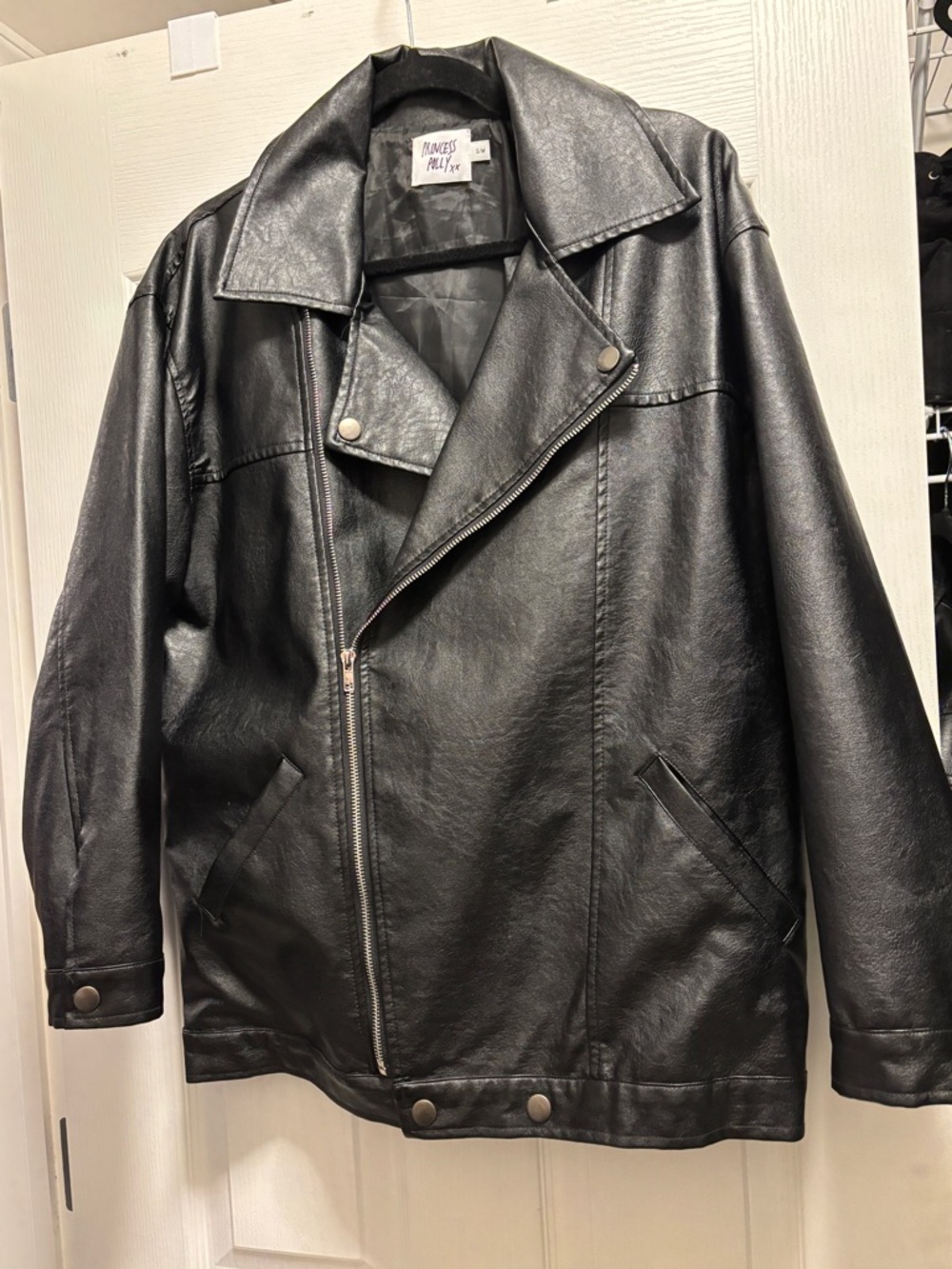 Princess Polly Black Faux Leather Bomber Jacket - oversized - Picture 5 of 5
